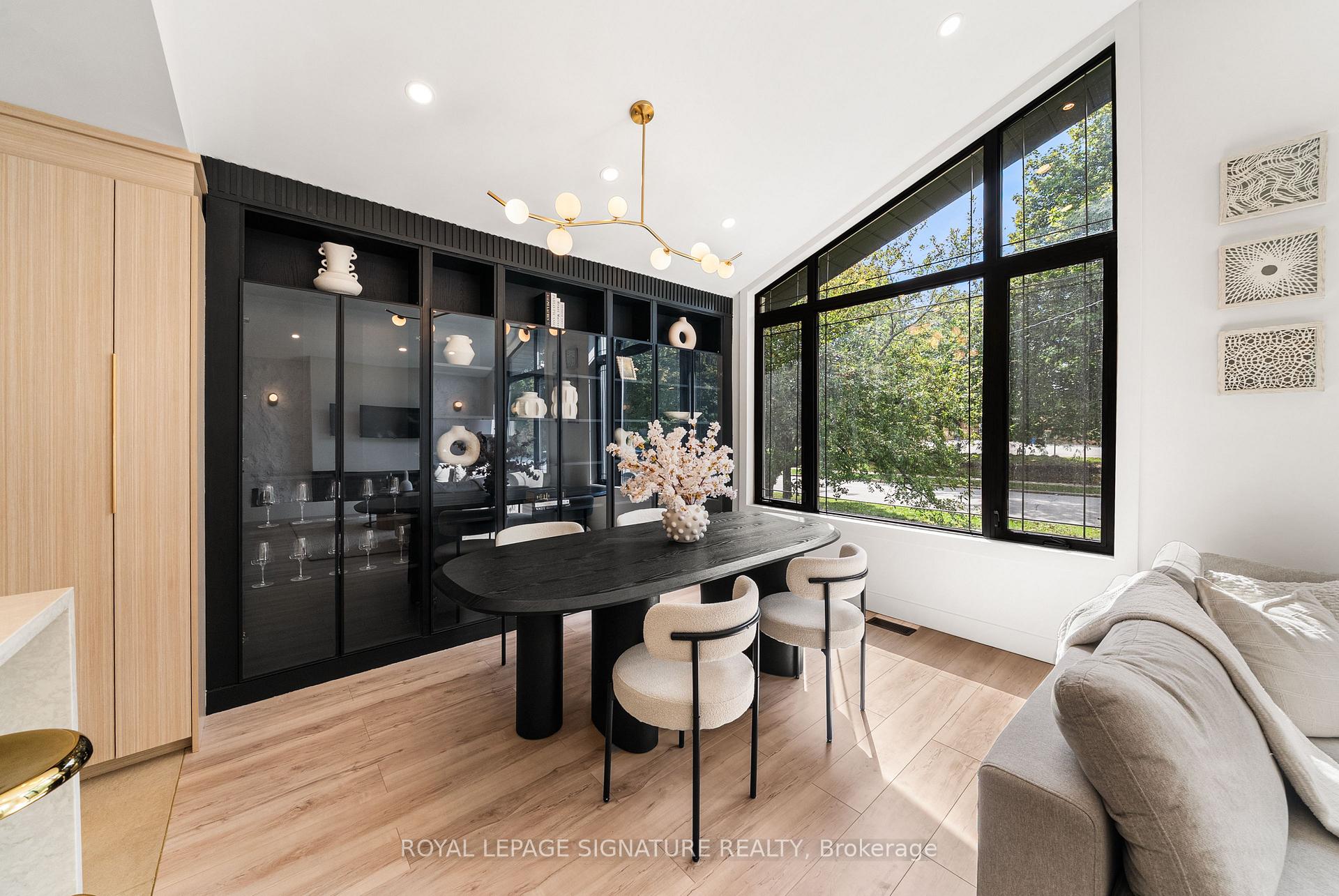 Photo 13 of 75 Rangoon Road, Etobicoke, Eringate-Centennial-West Deane — HOMEH