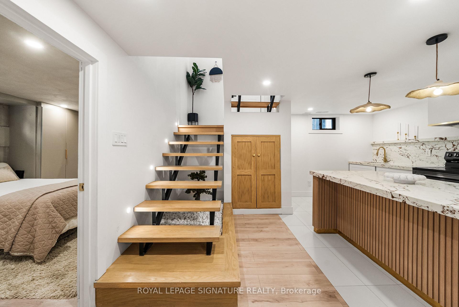 Photo 30 of 75 Rangoon Road, Etobicoke, Eringate-Centennial-West Deane — HOMEH