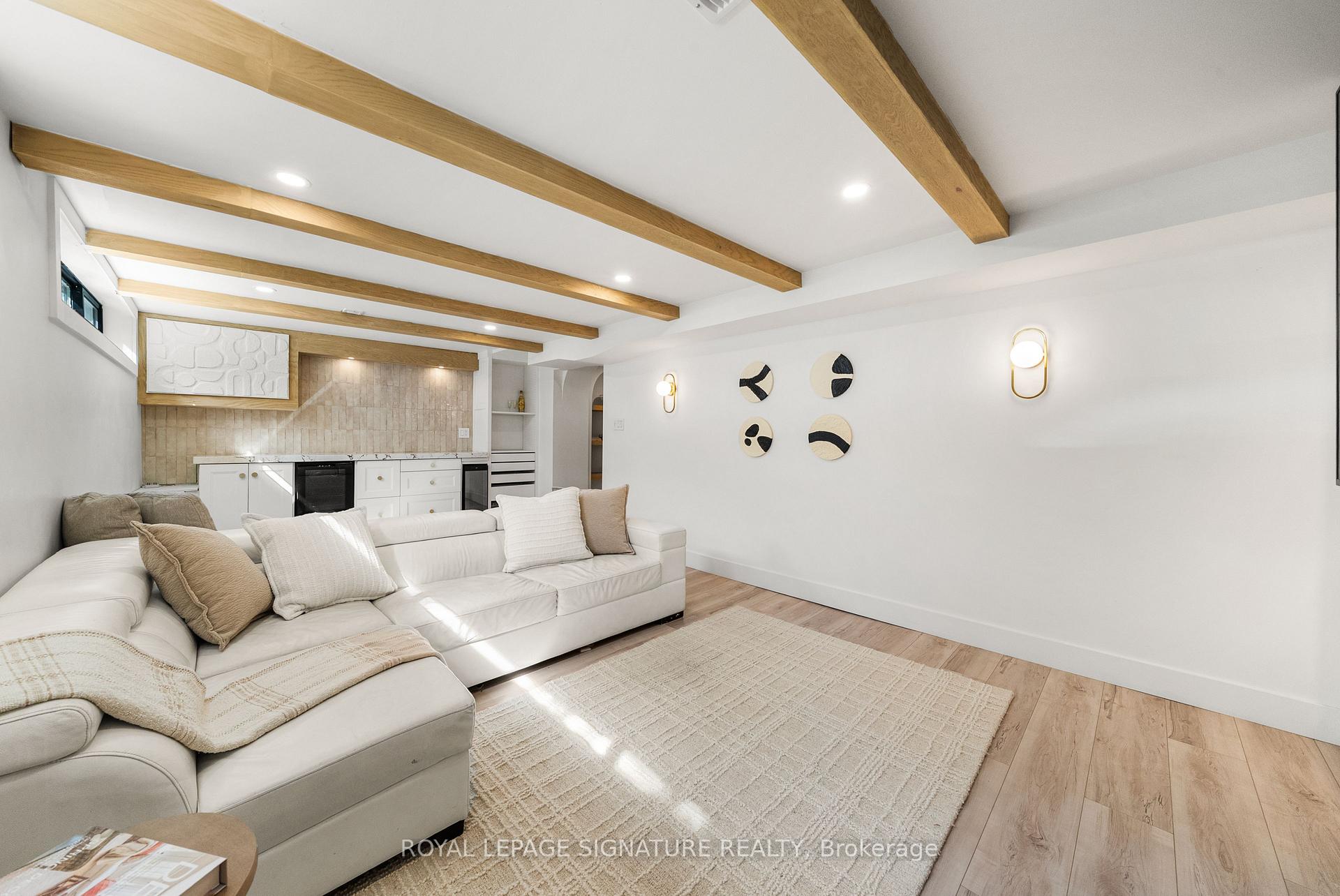 Photo 36 of 75 Rangoon Road, Etobicoke, Eringate-Centennial-West Deane — HOMEH