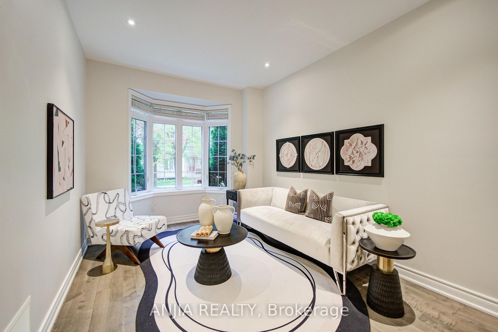Photo 7 of 6 Wildmoor Street, Markham, Cornell — HOMEH