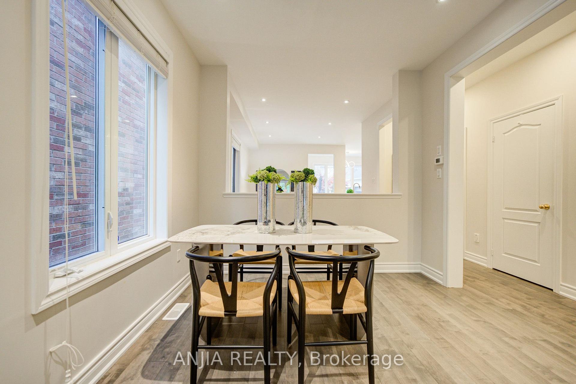 Photo 10 of 6 Wildmoor Street, Markham, Cornell — HOMEH