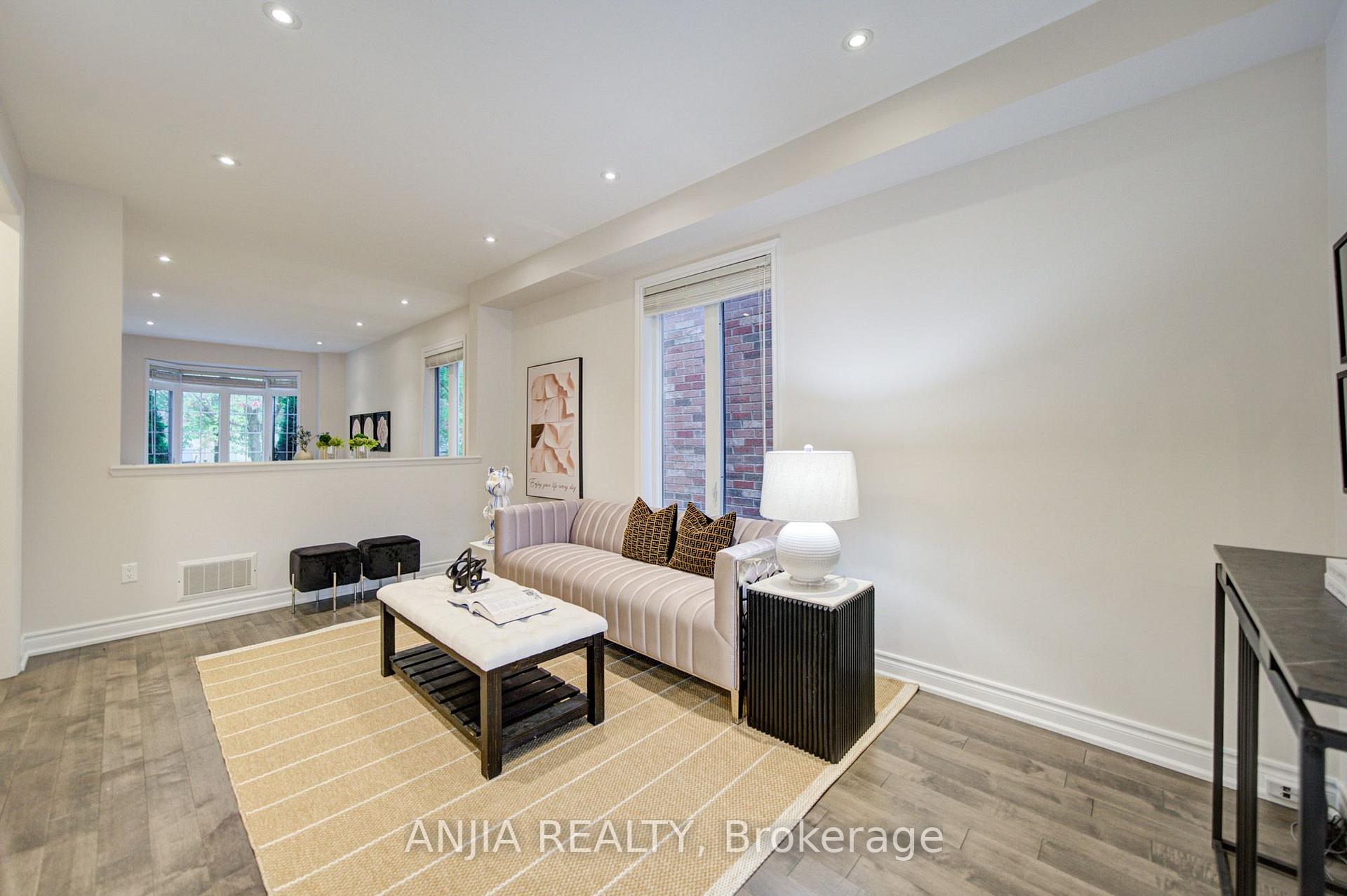 Photo 12 of 6 Wildmoor Street, Markham, Cornell — HOMEH