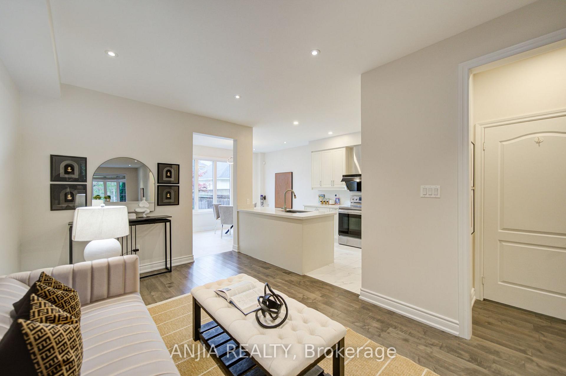 Photo 13 of 6 Wildmoor Street, Markham, Cornell — HOMEH