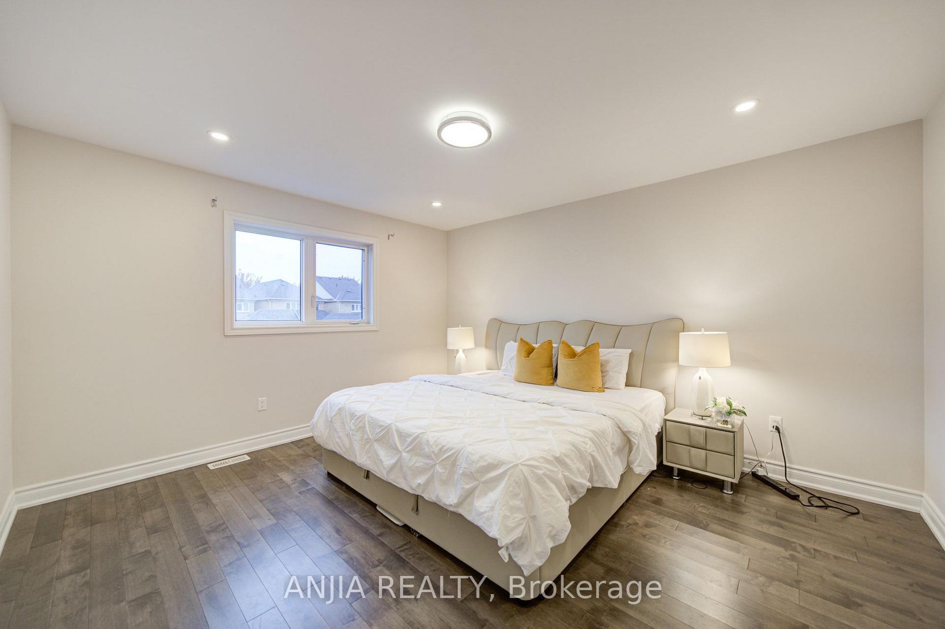 Photo 26 of 6 Wildmoor Street, Markham, Cornell — HOMEH