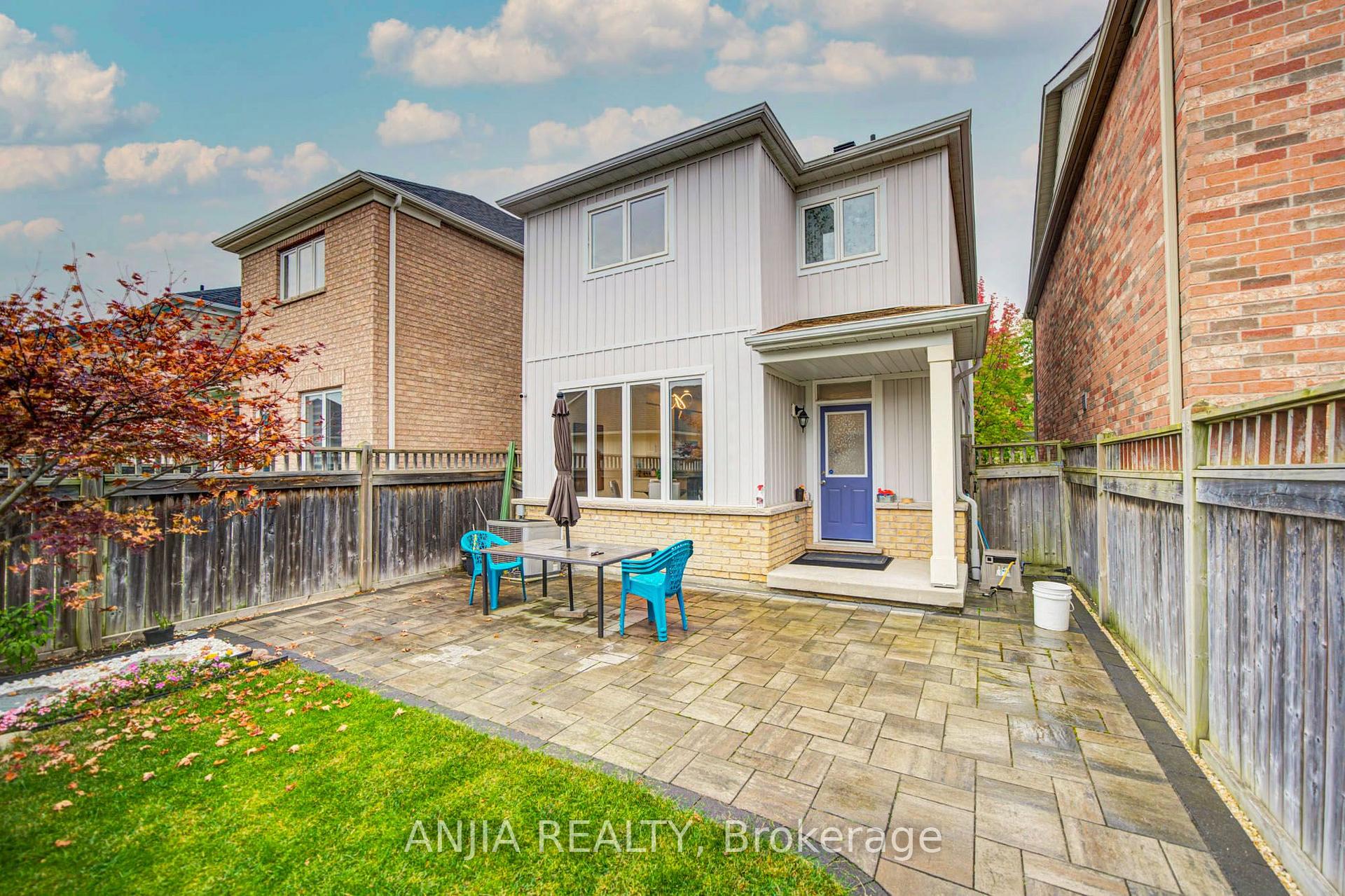 Photo 35 of 6 Wildmoor Street, Markham, Cornell — HOMEH