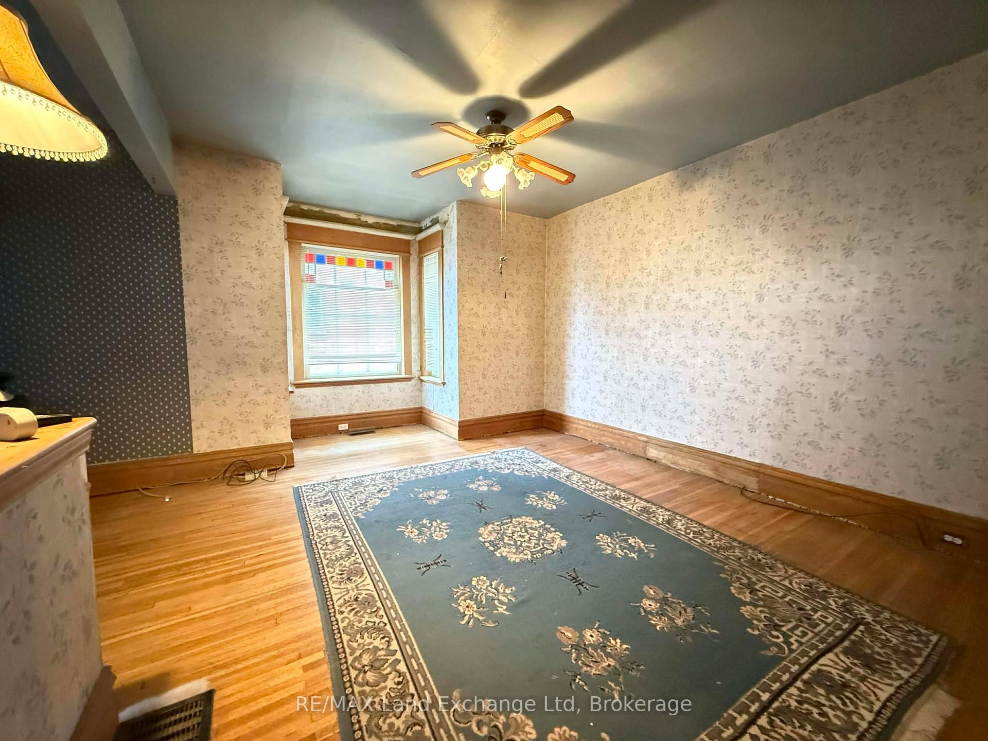 Photo 10 of 126 Diagonal Road, North Huron, Wingham — HOMEH