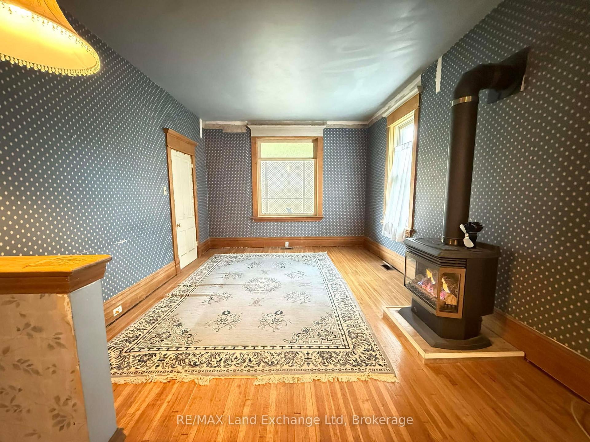 Photo 13 of 126 Diagonal Road, North Huron, Wingham — HOMEH