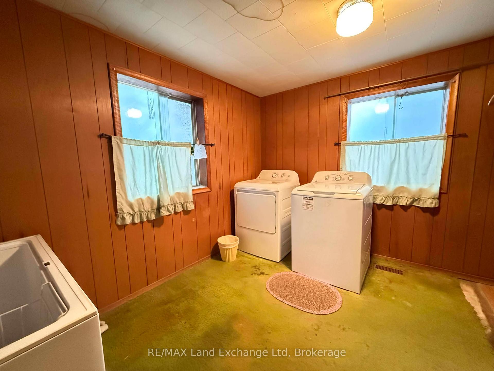 Photo 25 of 126 Diagonal Road, North Huron, Wingham — HOMEH