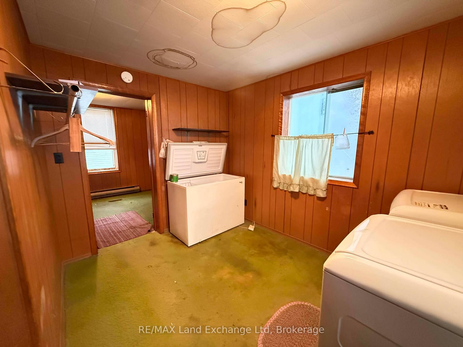 Photo 26 of 126 Diagonal Road, North Huron, Wingham — HOMEH