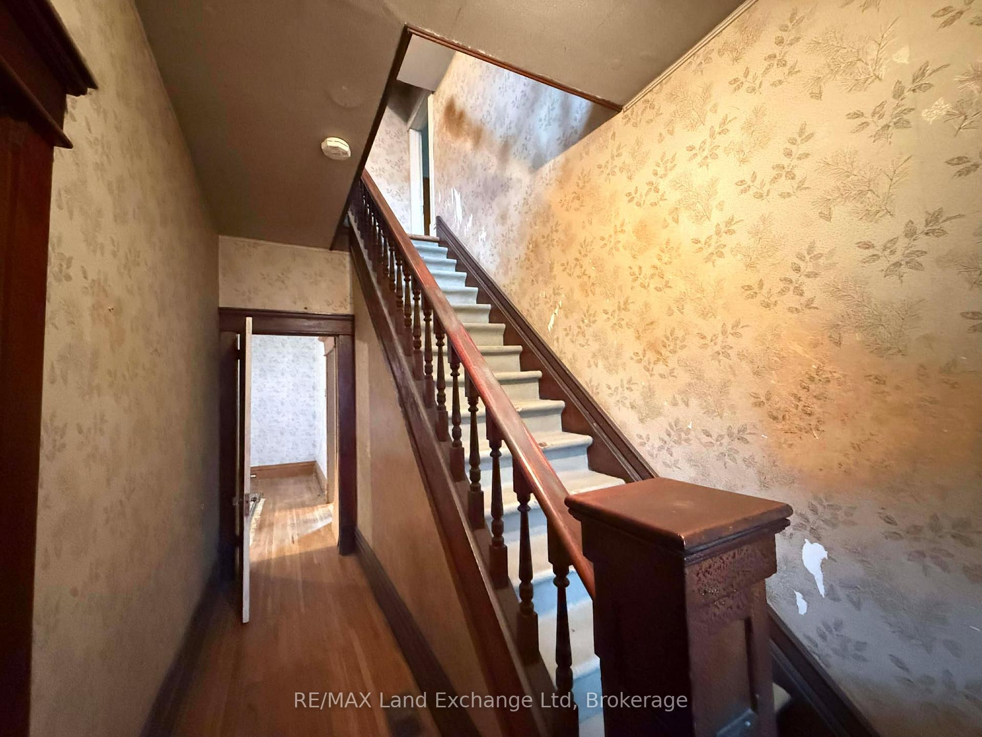 Photo 28 of 126 Diagonal Road, North Huron, Wingham — HOMEH