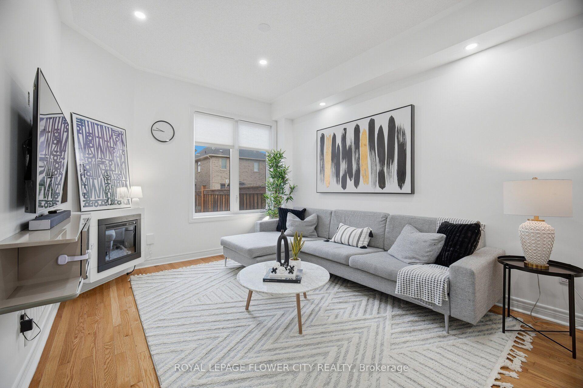 Photo 10 of 381 Cedric Terrace, Milton, Harrison — HOMEH