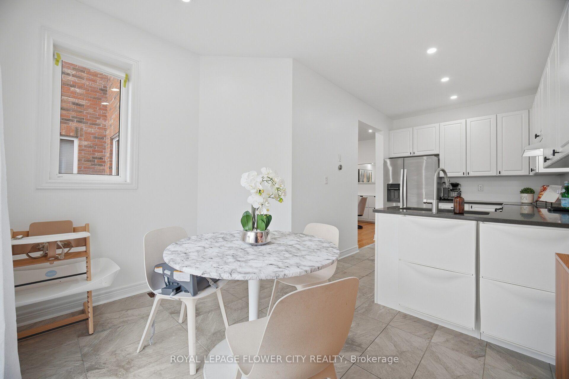 Photo 16 of 381 Cedric Terrace, Milton, Harrison — HOMEH