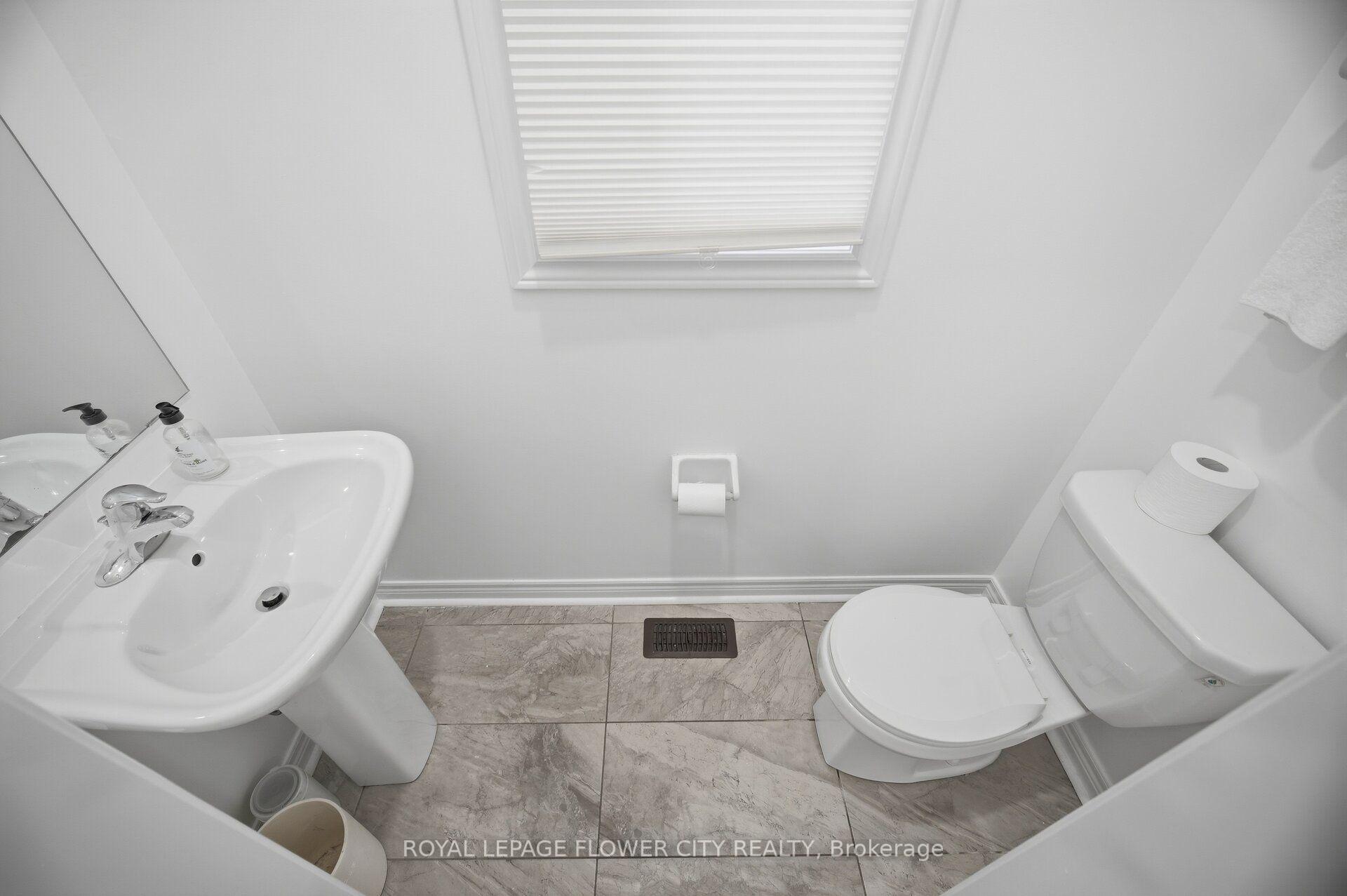Photo 17 of 381 Cedric Terrace, Milton, Harrison — HOMEH