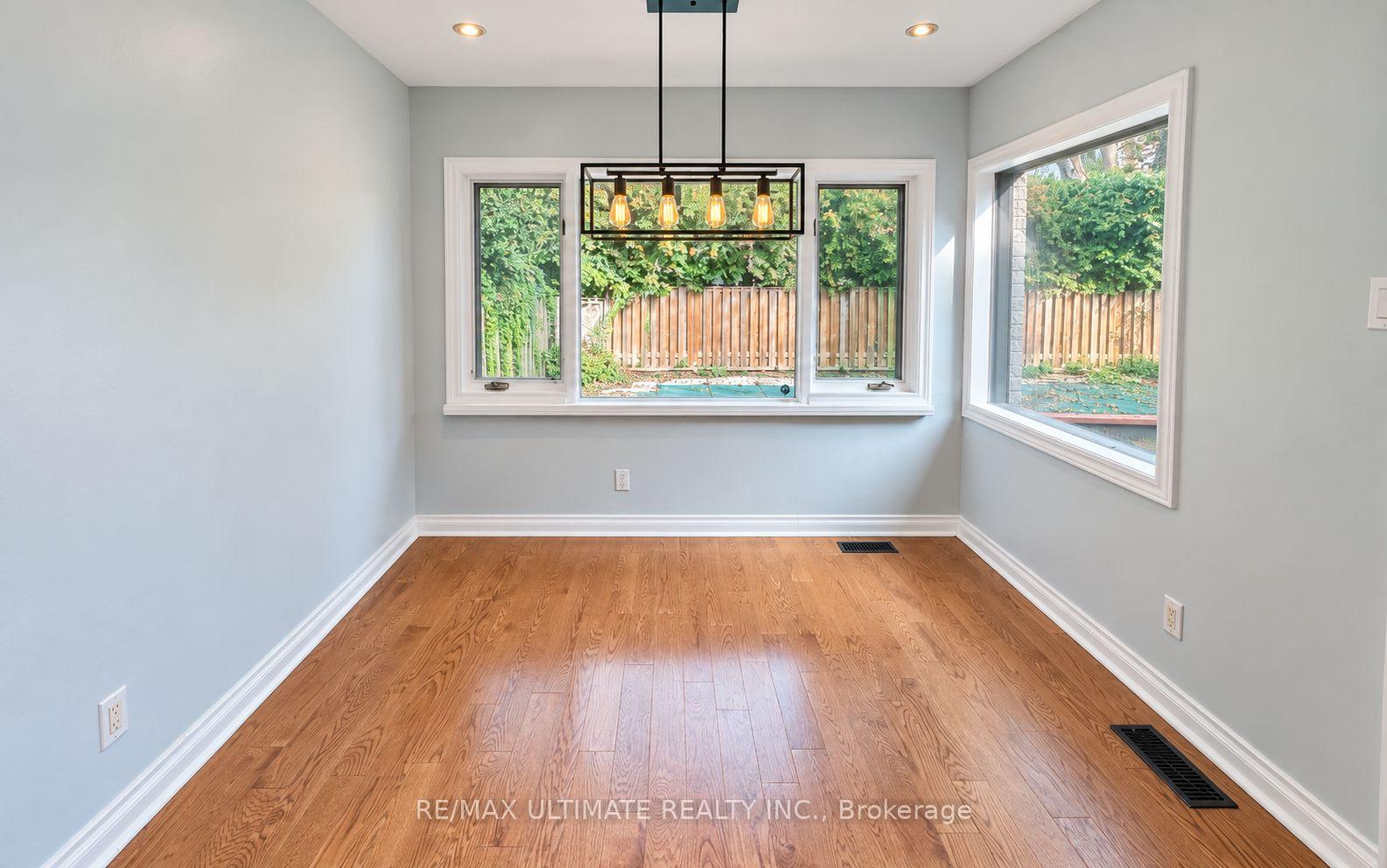 Photo 8 of 10 Noel Avenue, Toronto, Leaside — HOMEH
