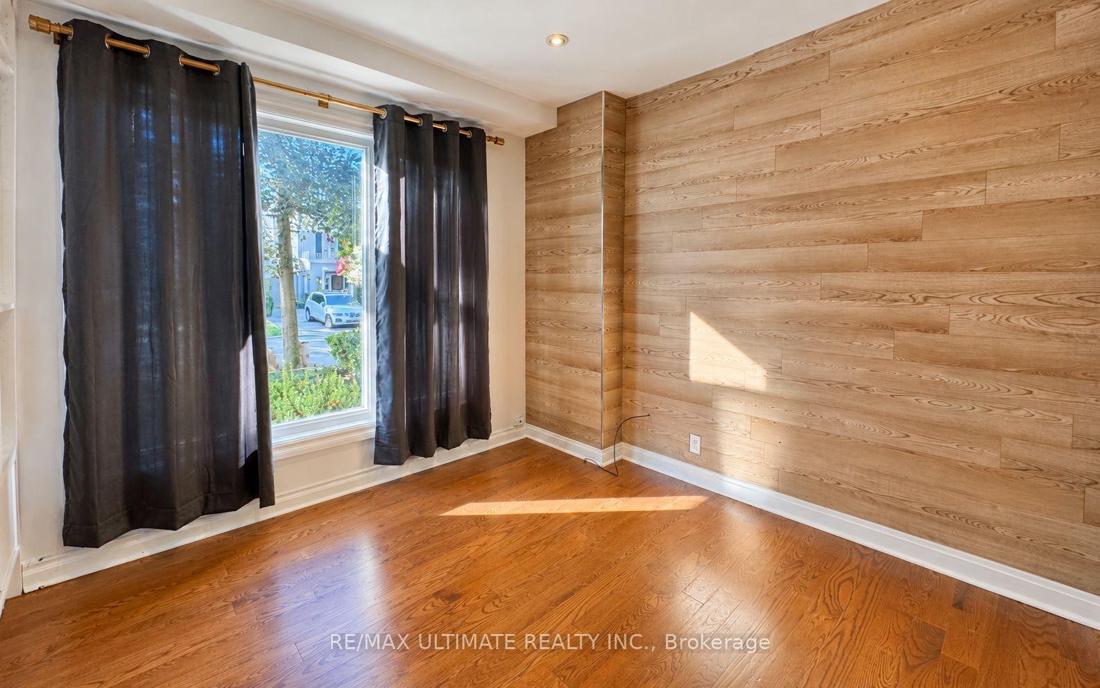Photo 10 of 10 Noel Avenue, Toronto, Leaside — HOMEH