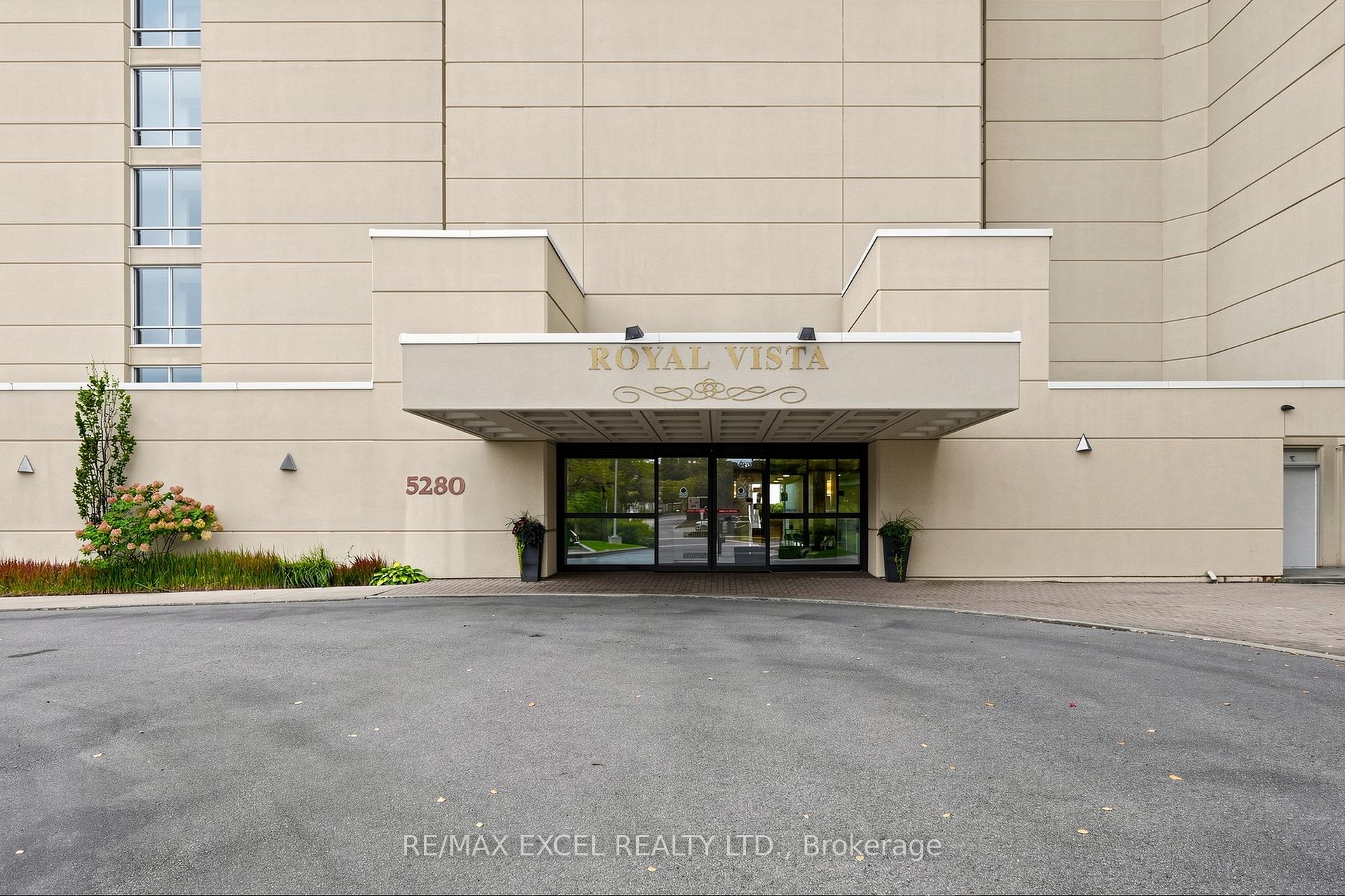 Photo 4 of Unit 607, 5280 Lakeshore Road, Burlington, Appleby — HOMEH