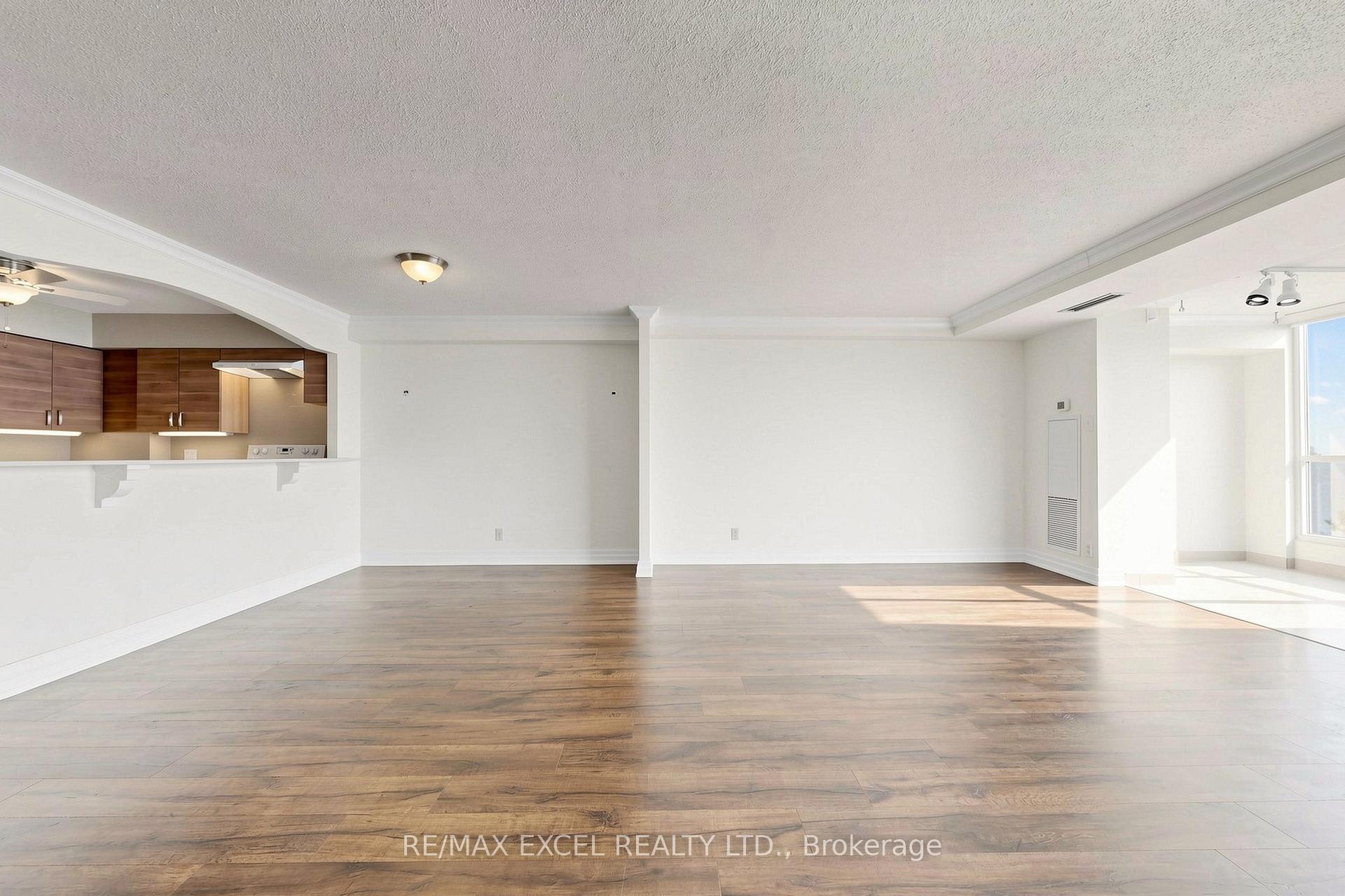 Photo 9 of Unit 607, 5280 Lakeshore Road, Burlington, Appleby — HOMEH