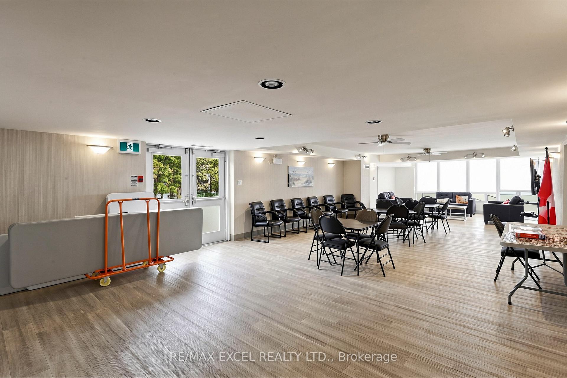 Photo 36 of Unit 607, 5280 Lakeshore Road, Burlington, Appleby — HOMEH