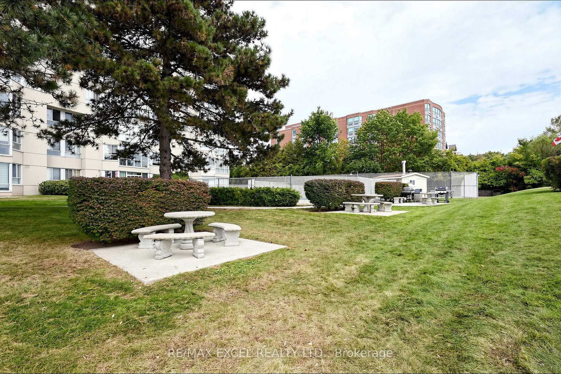 Photo 47 of Unit 607, 5280 Lakeshore Road, Burlington, Appleby — HOMEH