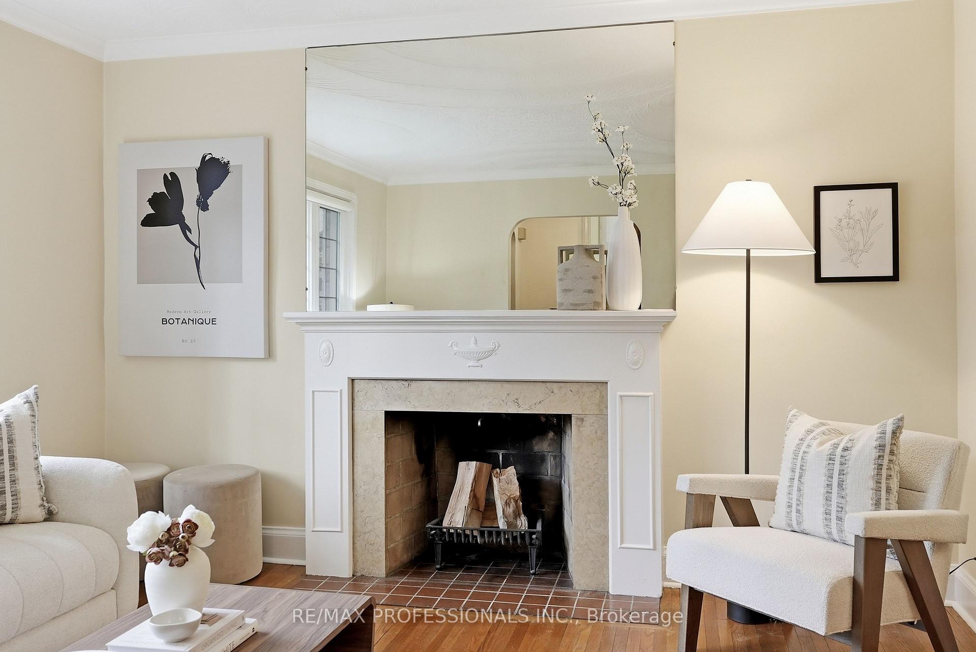 Photo 9 of 1 Bernice Avenue, Etobicoke, Stonegate-Queensway — HOMEH