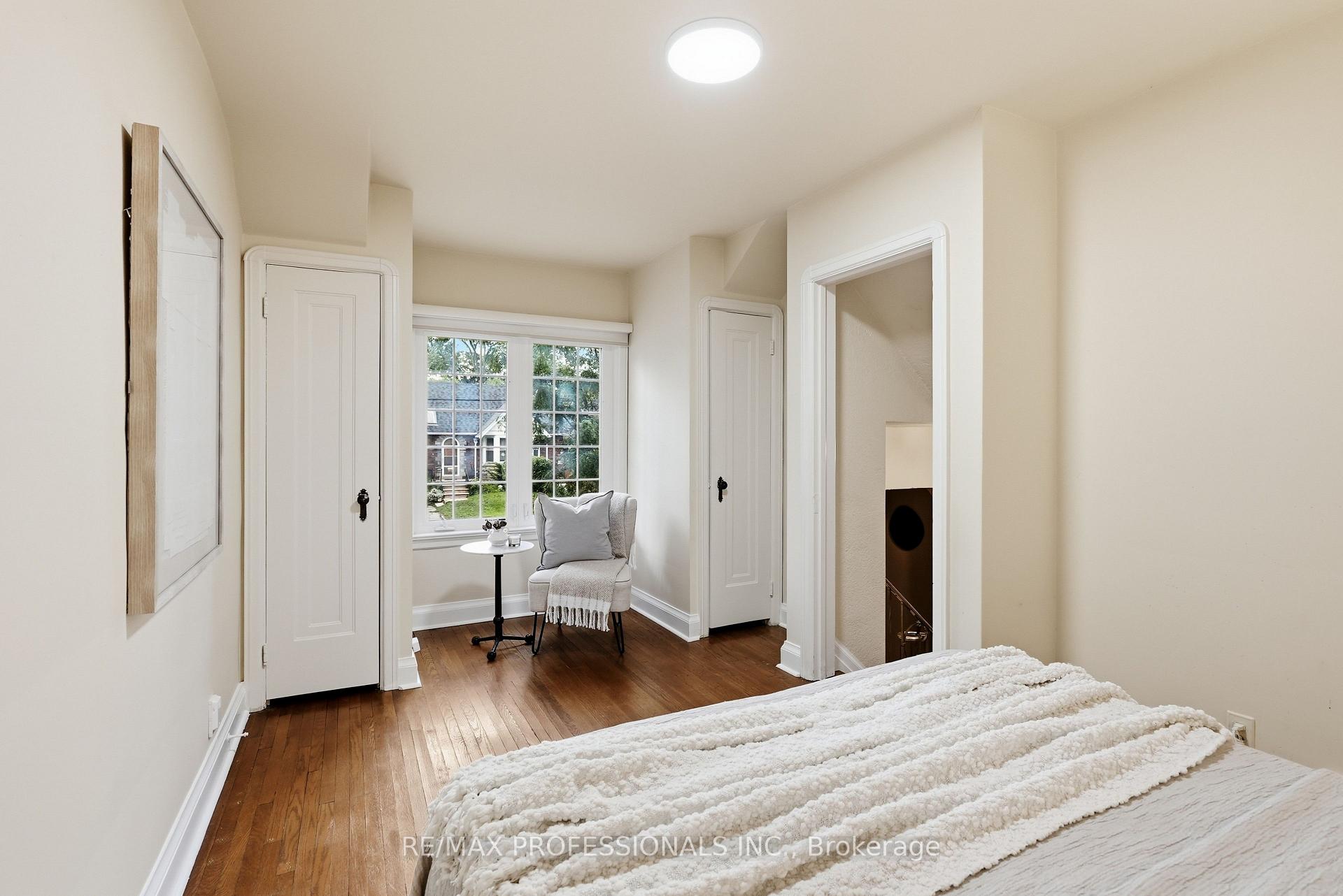 Photo 27 of 1 Bernice Avenue, Etobicoke, Stonegate-Queensway — HOMEH