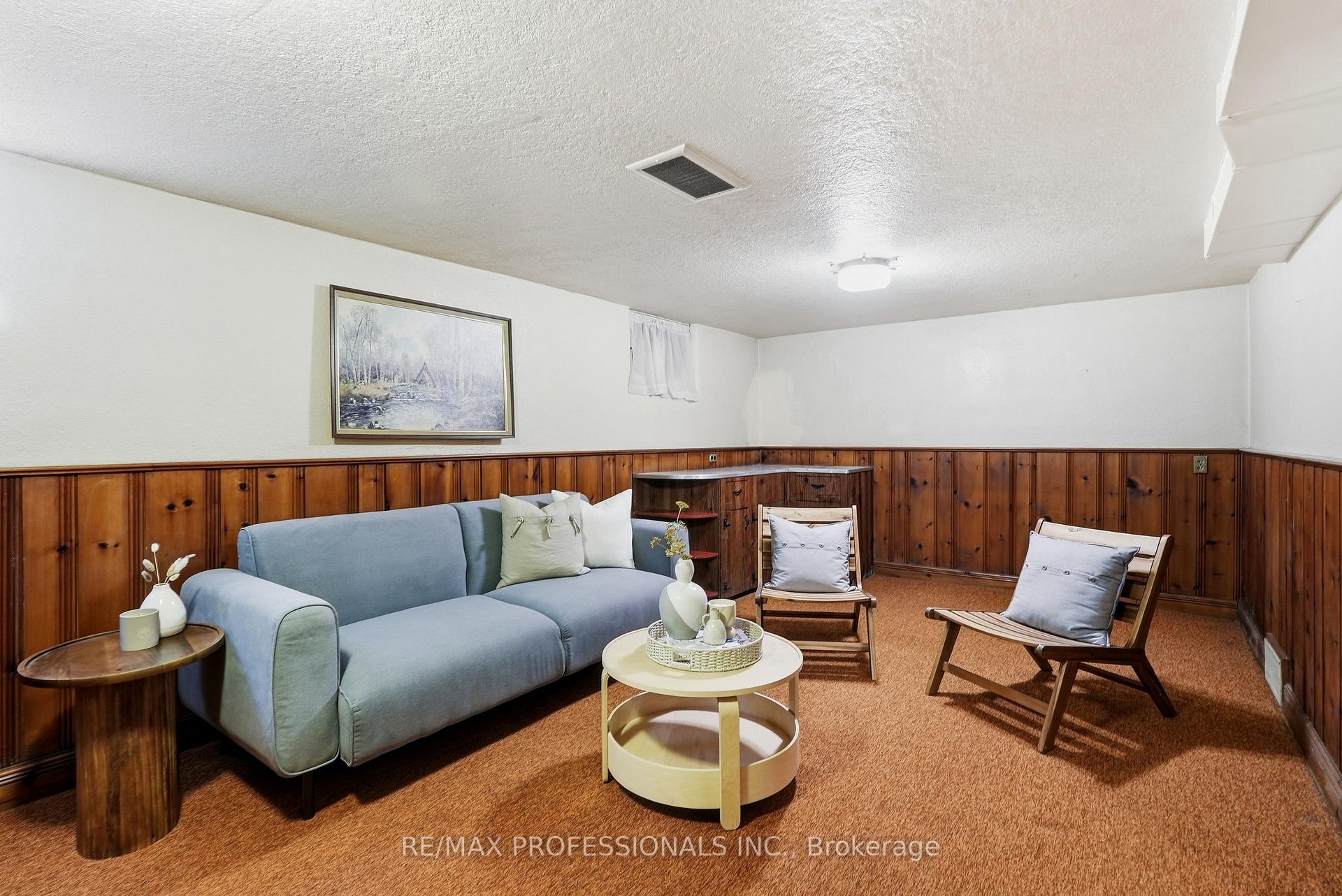 Photo 31 of 1 Bernice Avenue, Etobicoke, Stonegate-Queensway — HOMEH