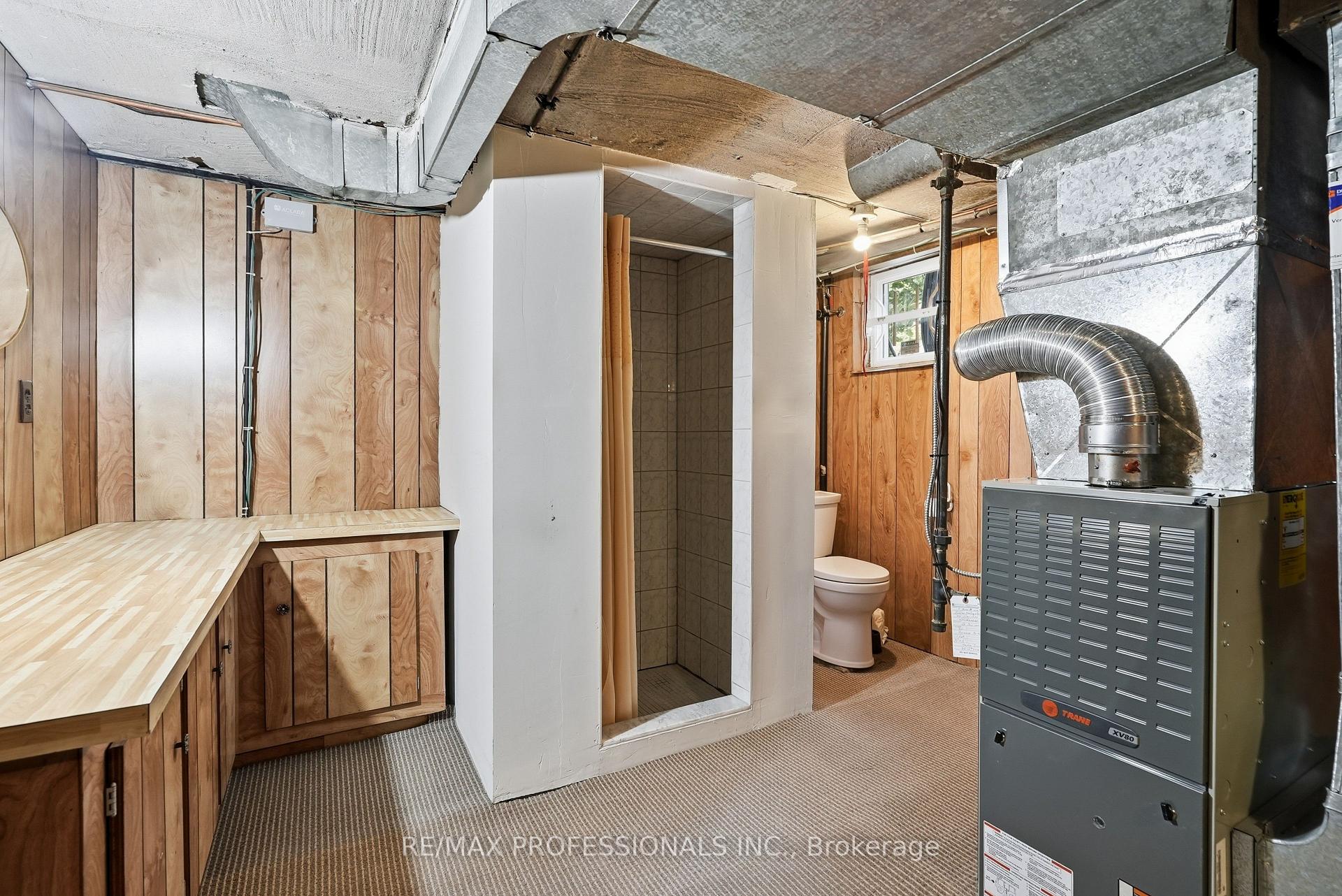 Photo 37 of 1 Bernice Avenue, Etobicoke, Stonegate-Queensway — HOMEH