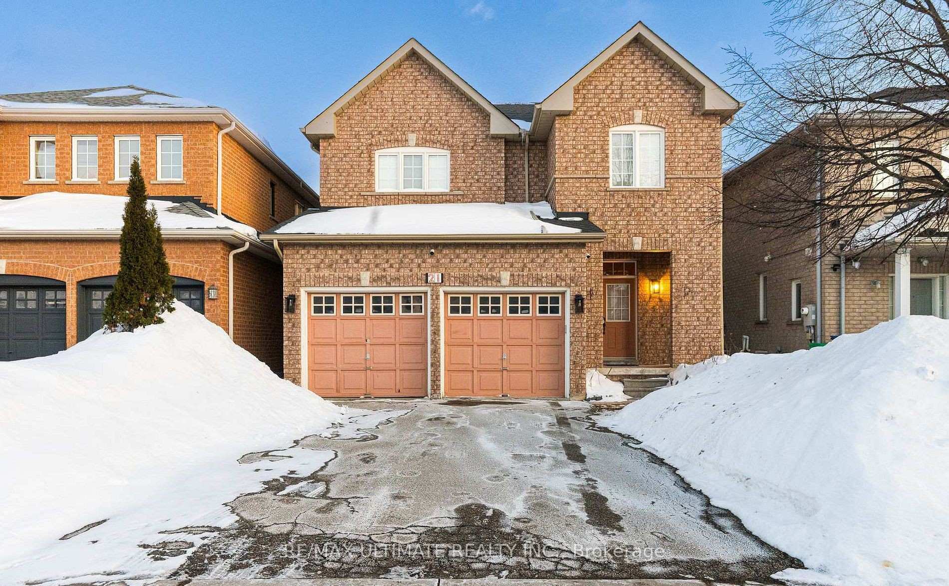 Photo 1 of 21 Sewells (Basement) Lane, Brampton, Fletcher's Meadow — HOMEH