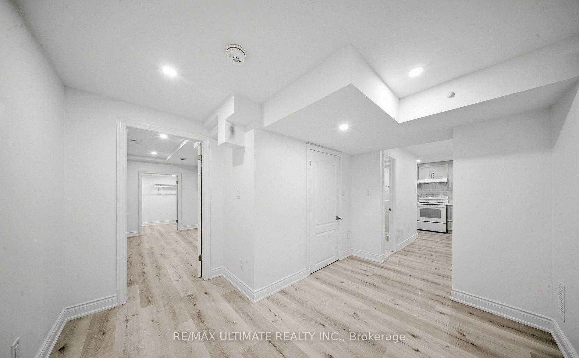 Photo 6 of 21 Sewells (Basement) Lane, Brampton, Fletcher's Meadow — HOMEH