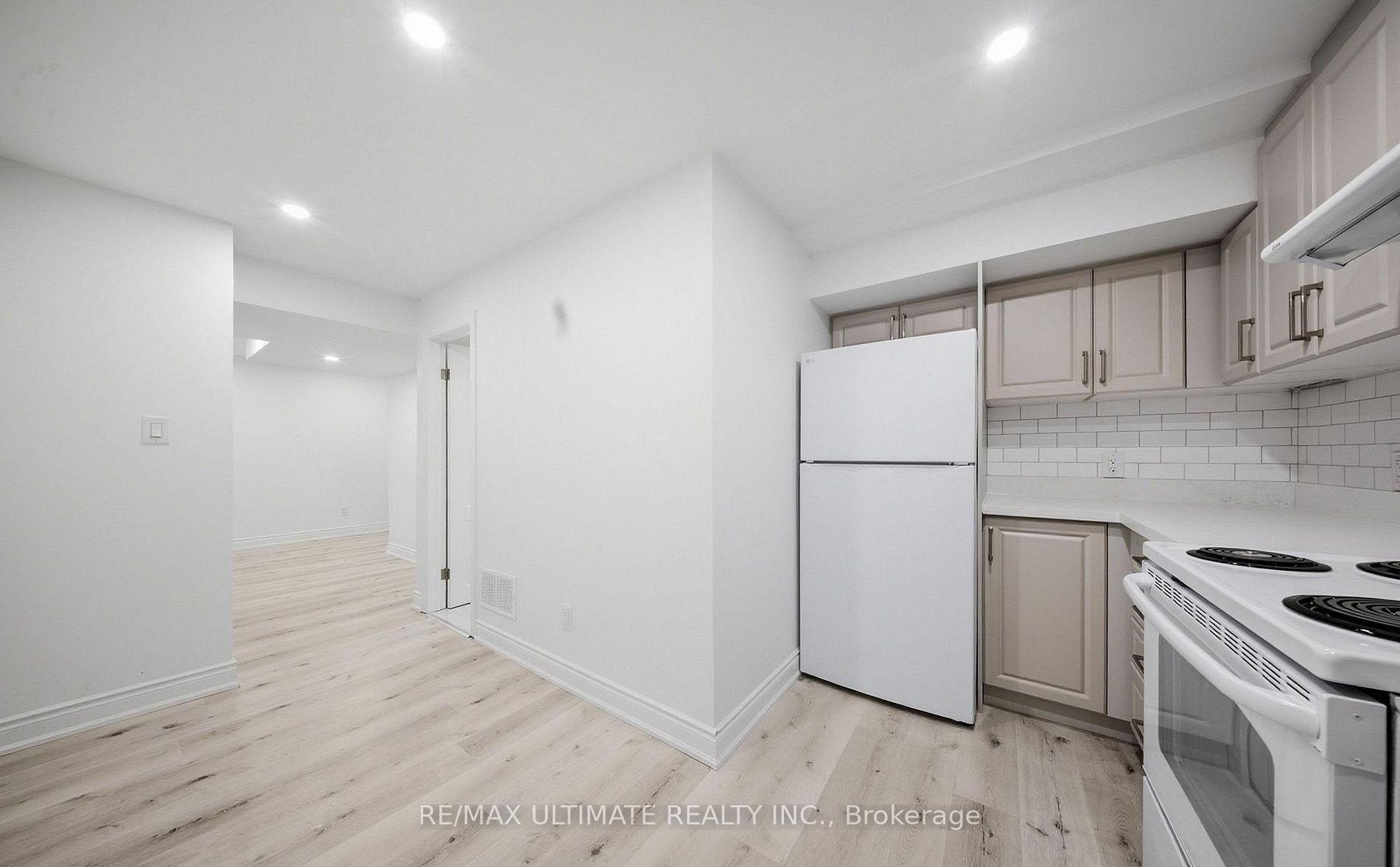 Photo 10 of 21 Sewells (Basement) Lane, Brampton, Fletcher's Meadow — HOMEH