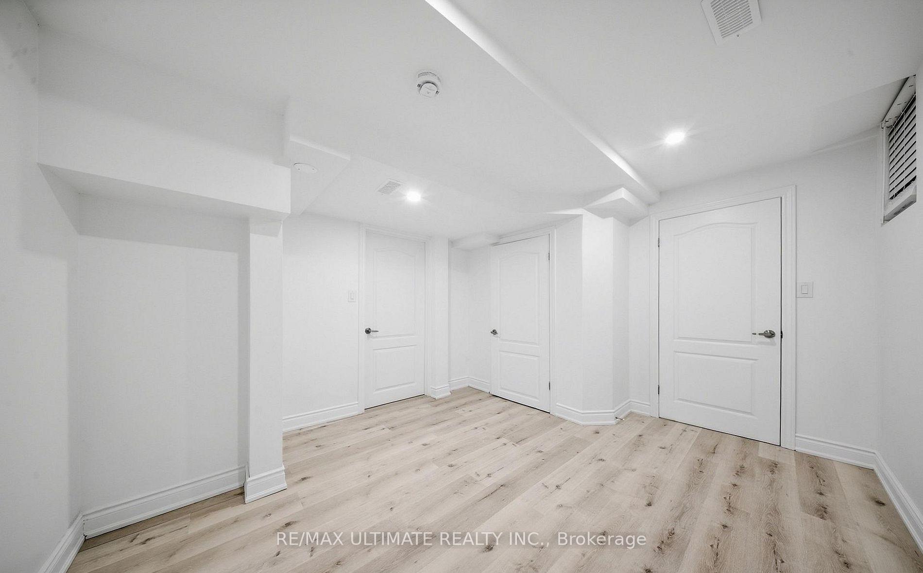 Photo 12 of 21 Sewells (Basement) Lane, Brampton, Fletcher's Meadow — HOMEH