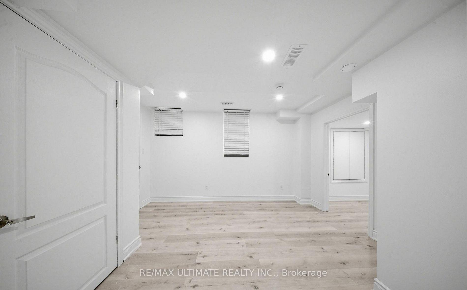Photo 14 of 21 Sewells (Basement) Lane, Brampton, Fletcher's Meadow — HOMEH