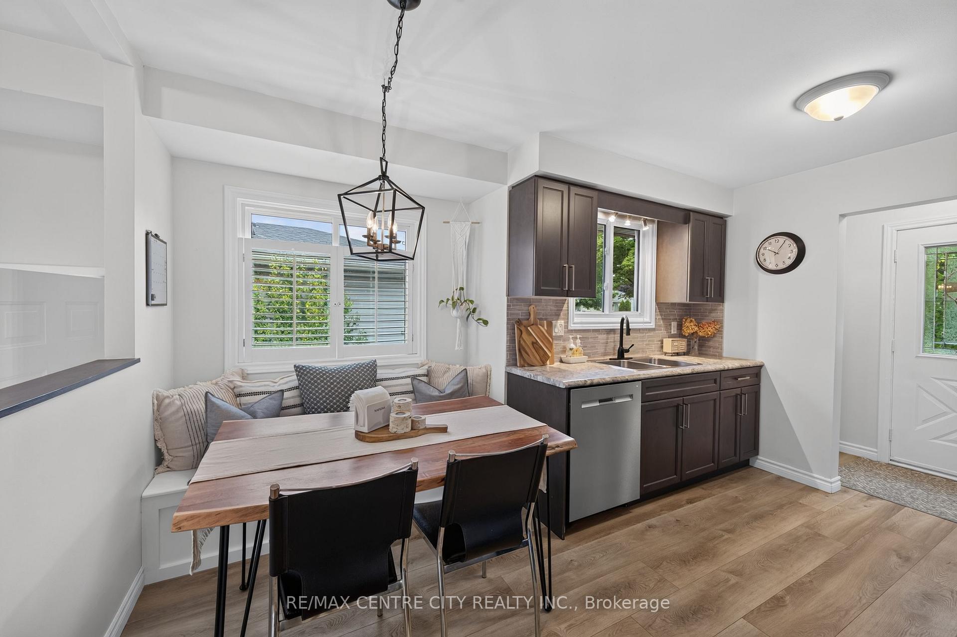 Photo 17 of 71 Ardsley Road, London, North I — HOMEH