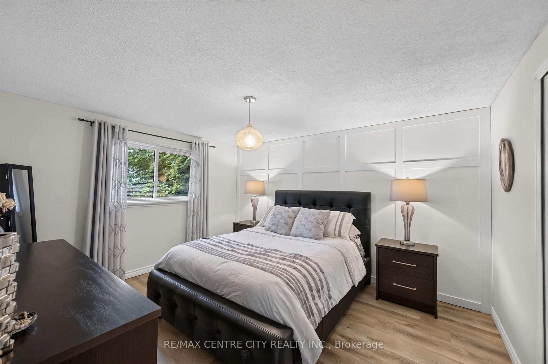 Photo 21 of 71 Ardsley Road, London, North I — HOMEH