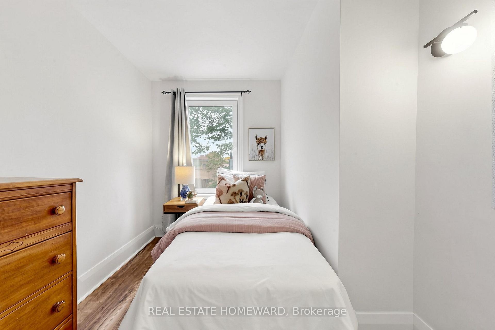 Photo 31 of 249 Queensdale Avenue, Toronto, Danforth Village-East York — HOMEH