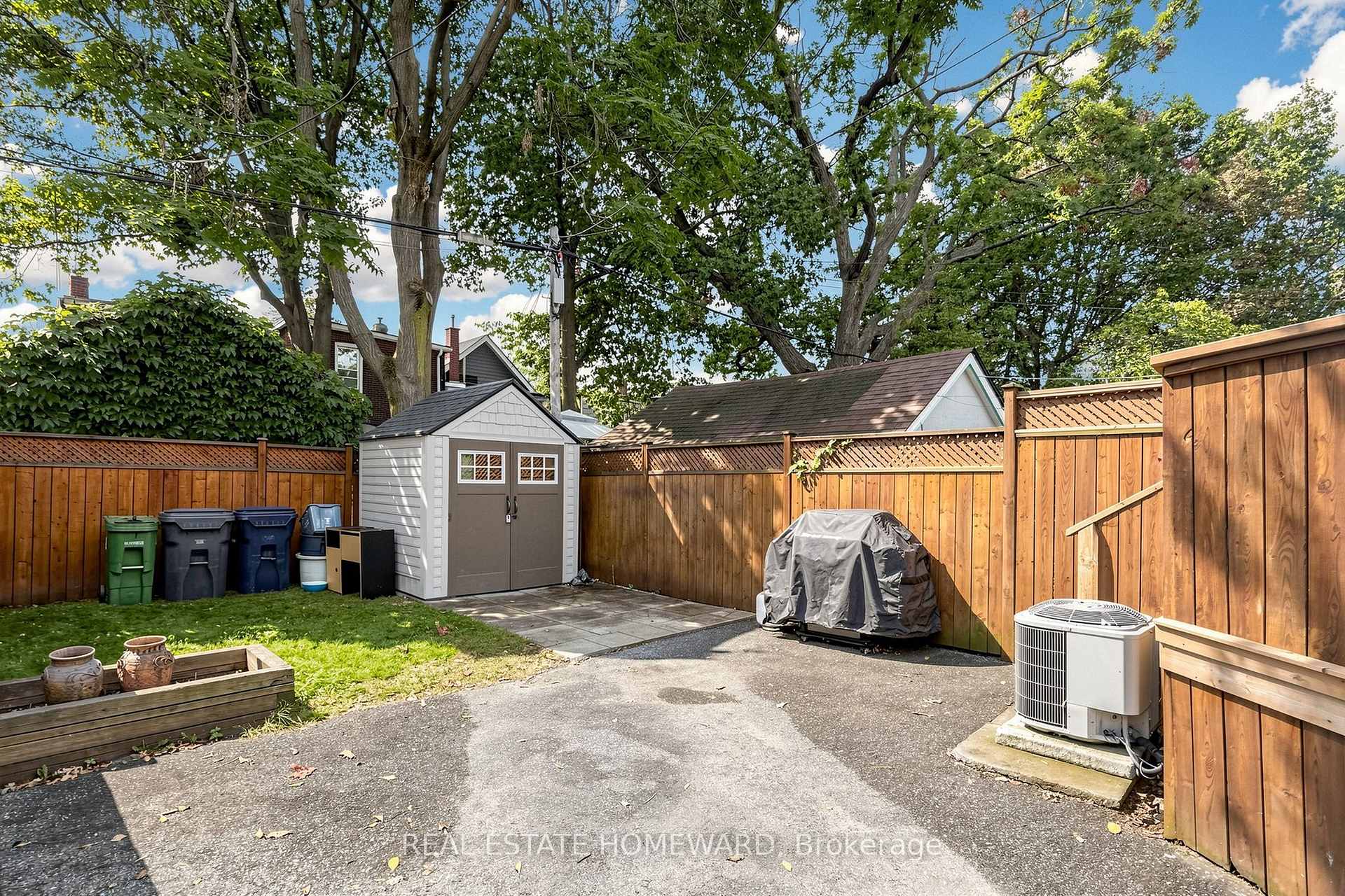 Photo 41 of 249 Queensdale Avenue, Toronto, Danforth Village-East York — HOMEH