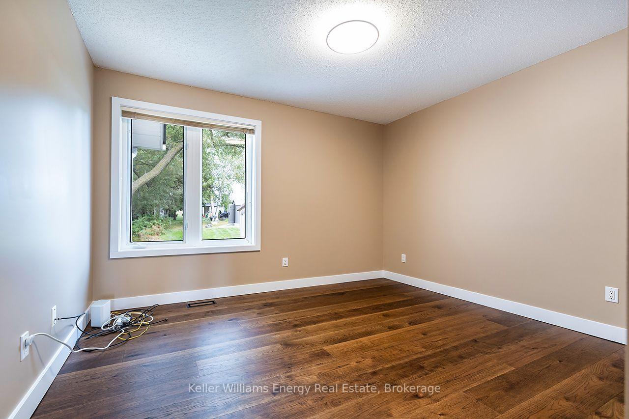 Photo 33 of 212 Wilmot Trail, Clarington, Bowmanville — HOMEH