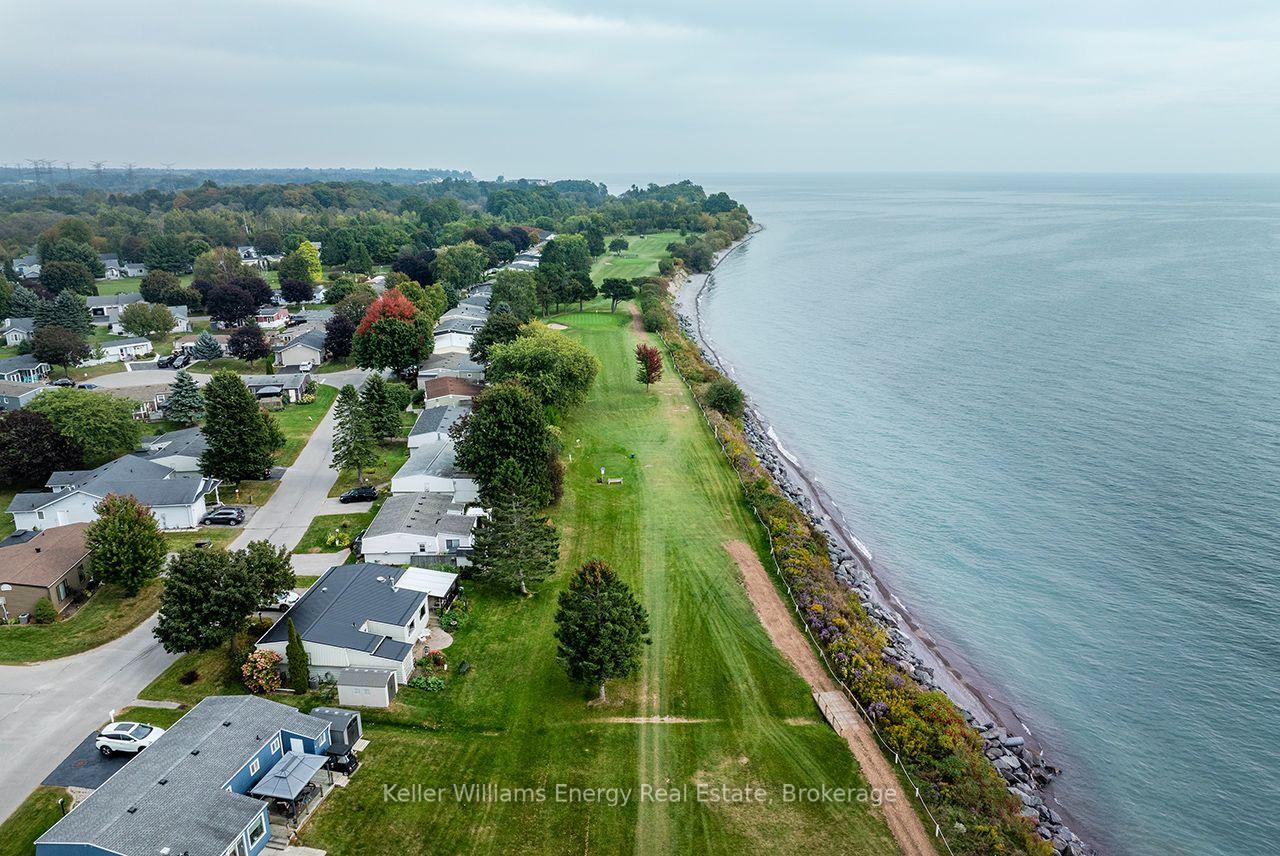 Photo 47 of 212 Wilmot Trail, Clarington, Bowmanville — HOMEH