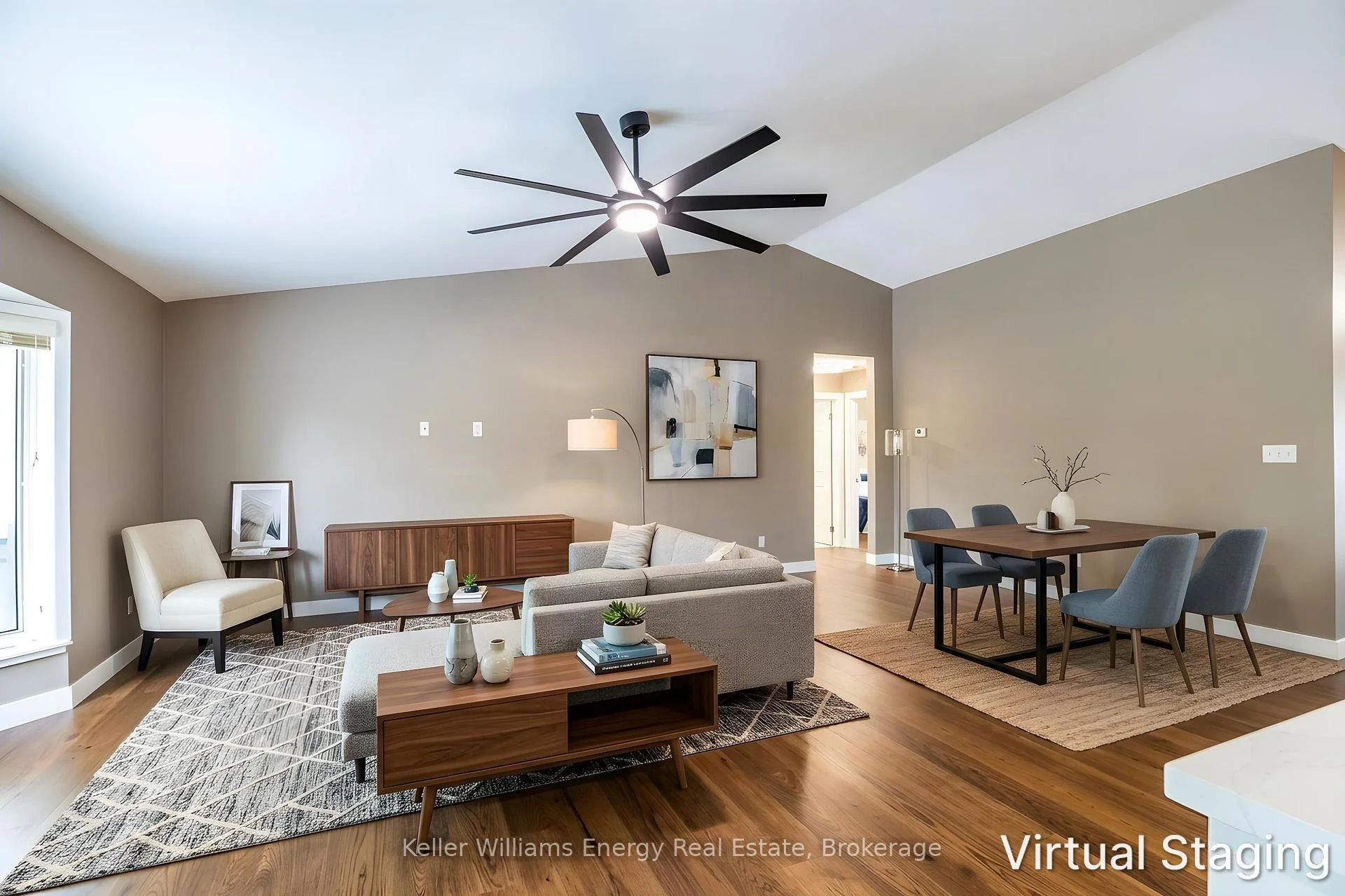 Photo 5 of 212 Wilmot Trail, Clarington, Bowmanville — HOMEH