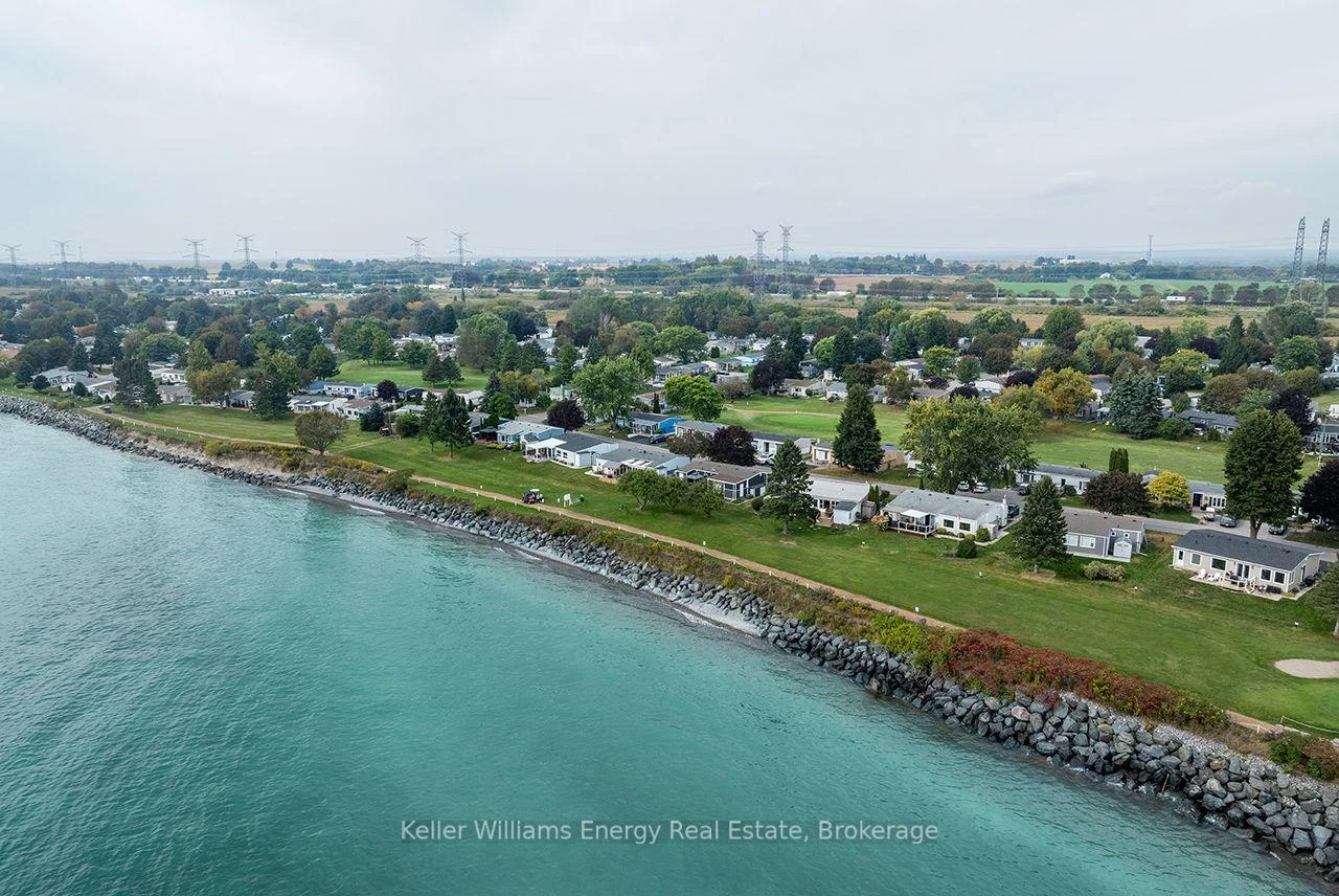 Photo 42 of 212 Wilmot Trail, Clarington, Bowmanville — HOMEH