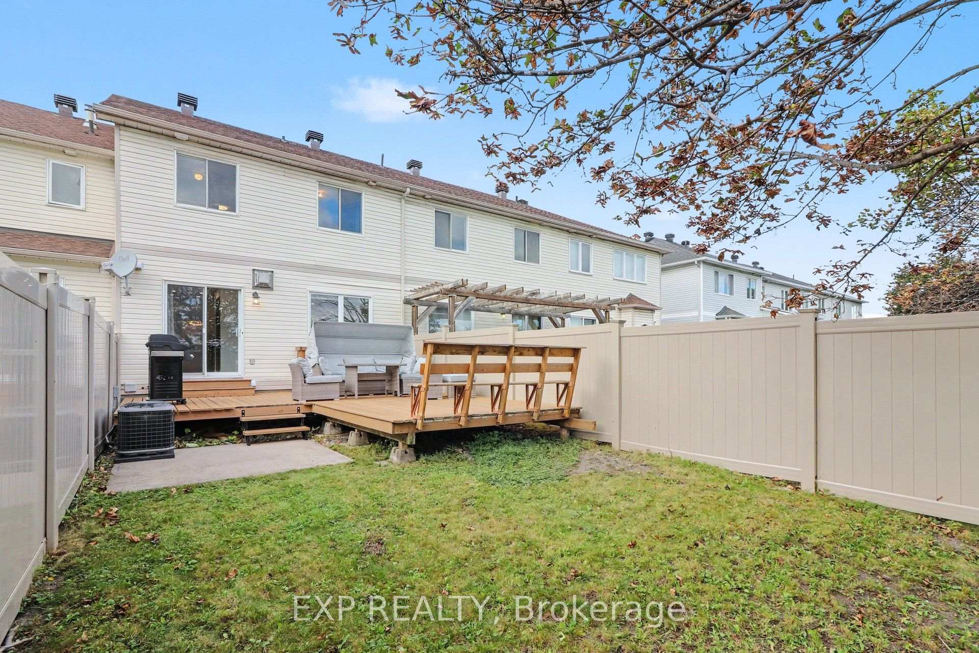 Photo 23 of 4646 Ogilvie Walk Crescent, Ottawa, Carson Grove — HOMEH