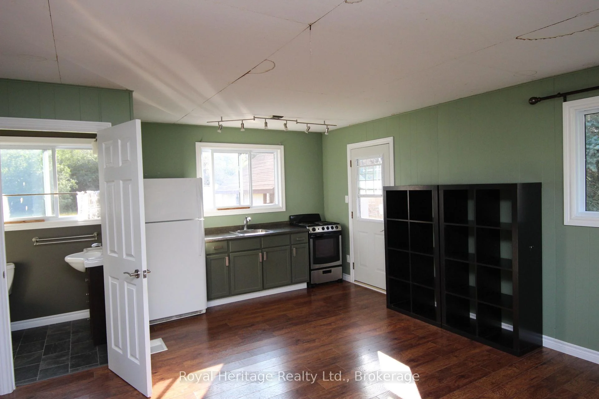 Photo 7 of 137 Bayshore Road, Brighton, Rural Brighton — HOMEH