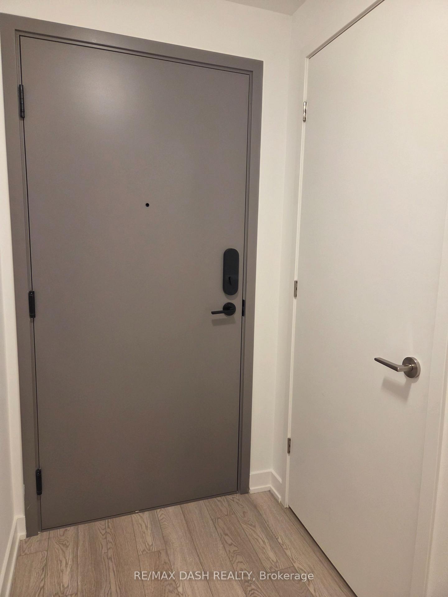 Photo 10 of Unit 2411, 634 Church Street, Toronto, Church-Yonge Corridor — HOMEH