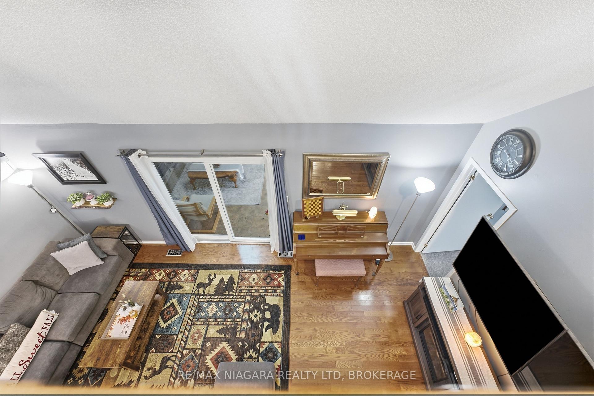 Photo 24 of 106 St. Augustine Drive, St. Catharines, Secord Woods — HOMEH
