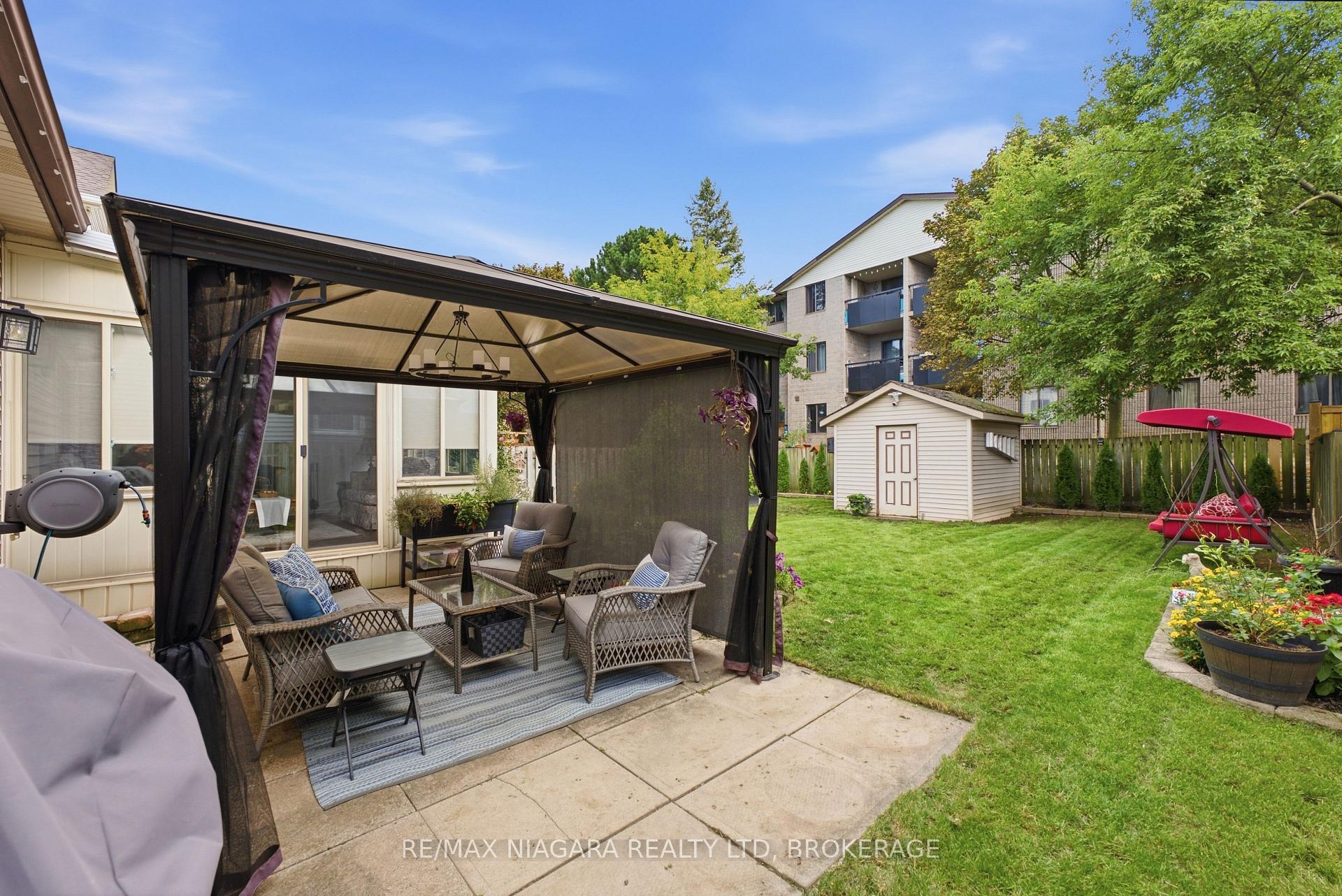 Photo 33 of 106 St. Augustine Drive, St. Catharines, Secord Woods — HOMEH