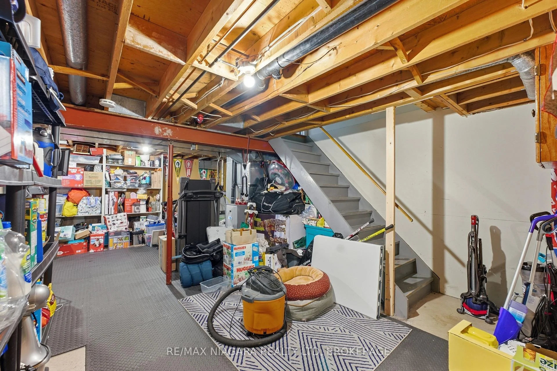 Photo 36 of 106 St. Augustine Drive, St. Catharines, Secord Woods — HOMEH