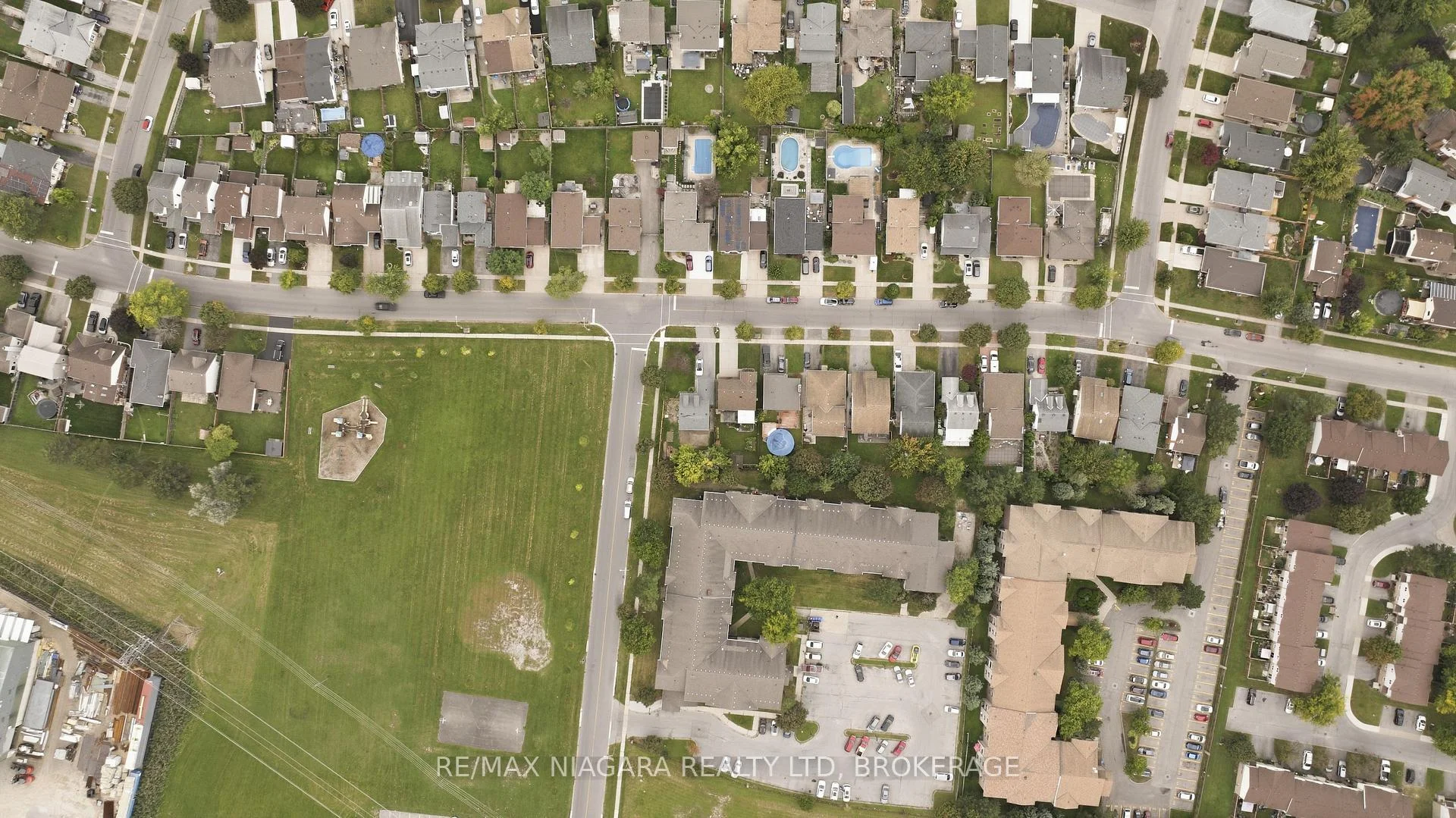 Photo 42 of 106 St. Augustine Drive, St. Catharines, Secord Woods — HOMEH