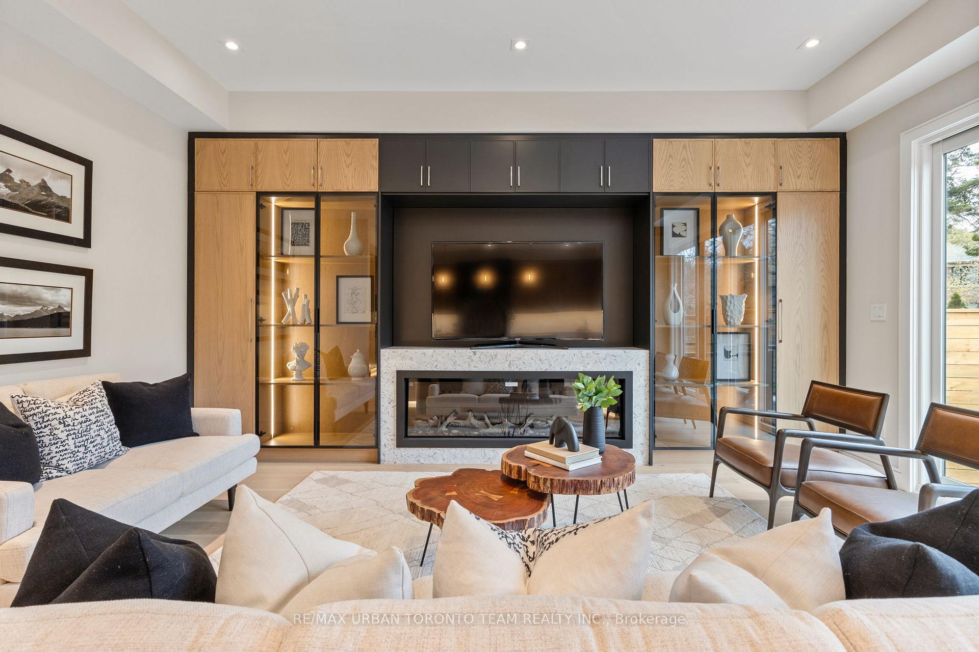Photo 10 of 4 Drake Crescent, Scarborough, Cliffcrest — HOMEH