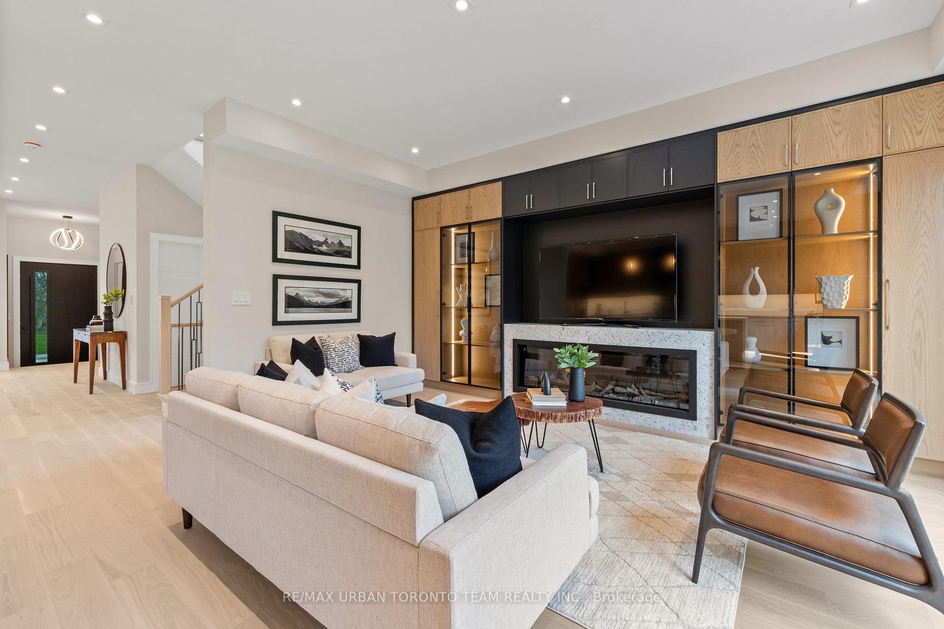 Photo 11 of 4 Drake Crescent, Scarborough, Cliffcrest — HOMEH