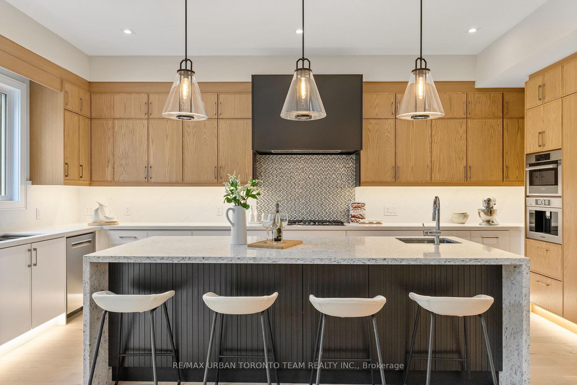 Photo 14 of 4 Drake Crescent, Scarborough, Cliffcrest — HOMEH